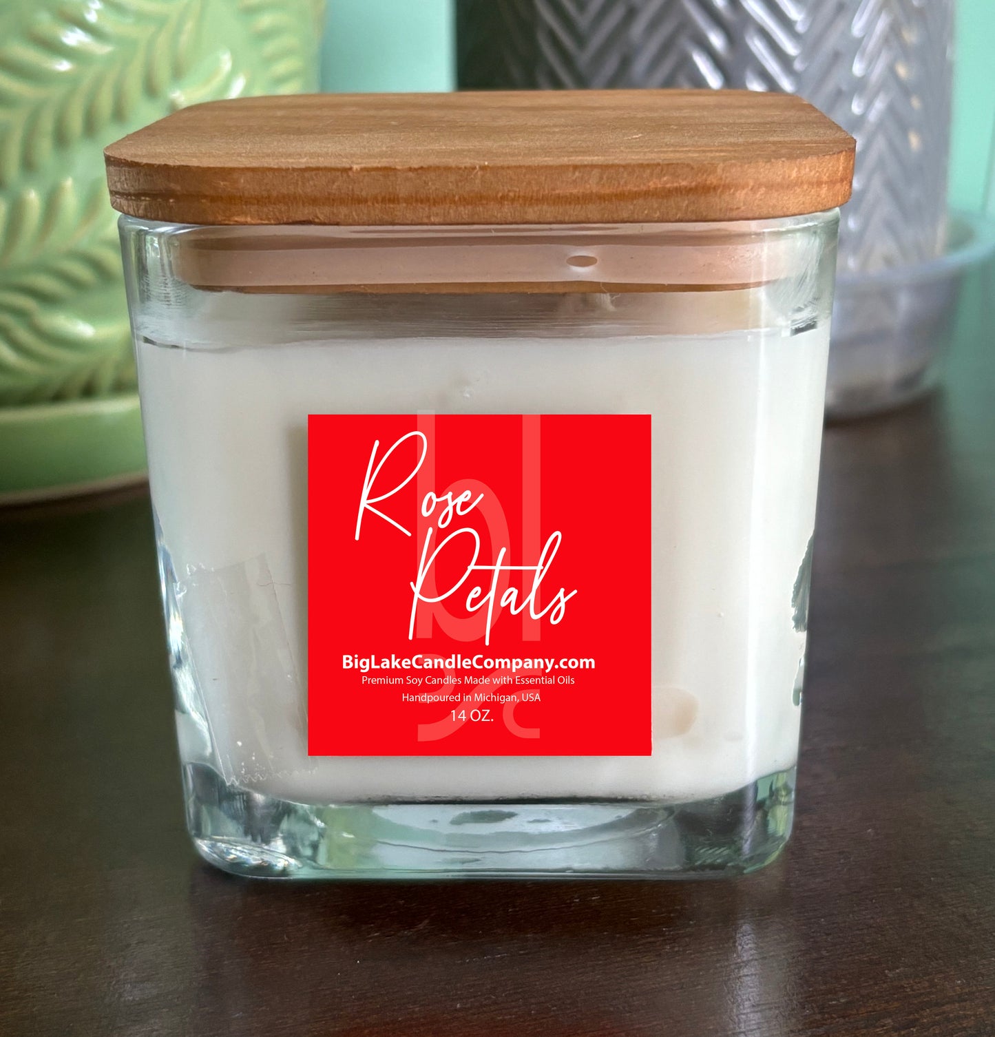 ROSE PETALS Refillable Glass Candle (14 oz.)