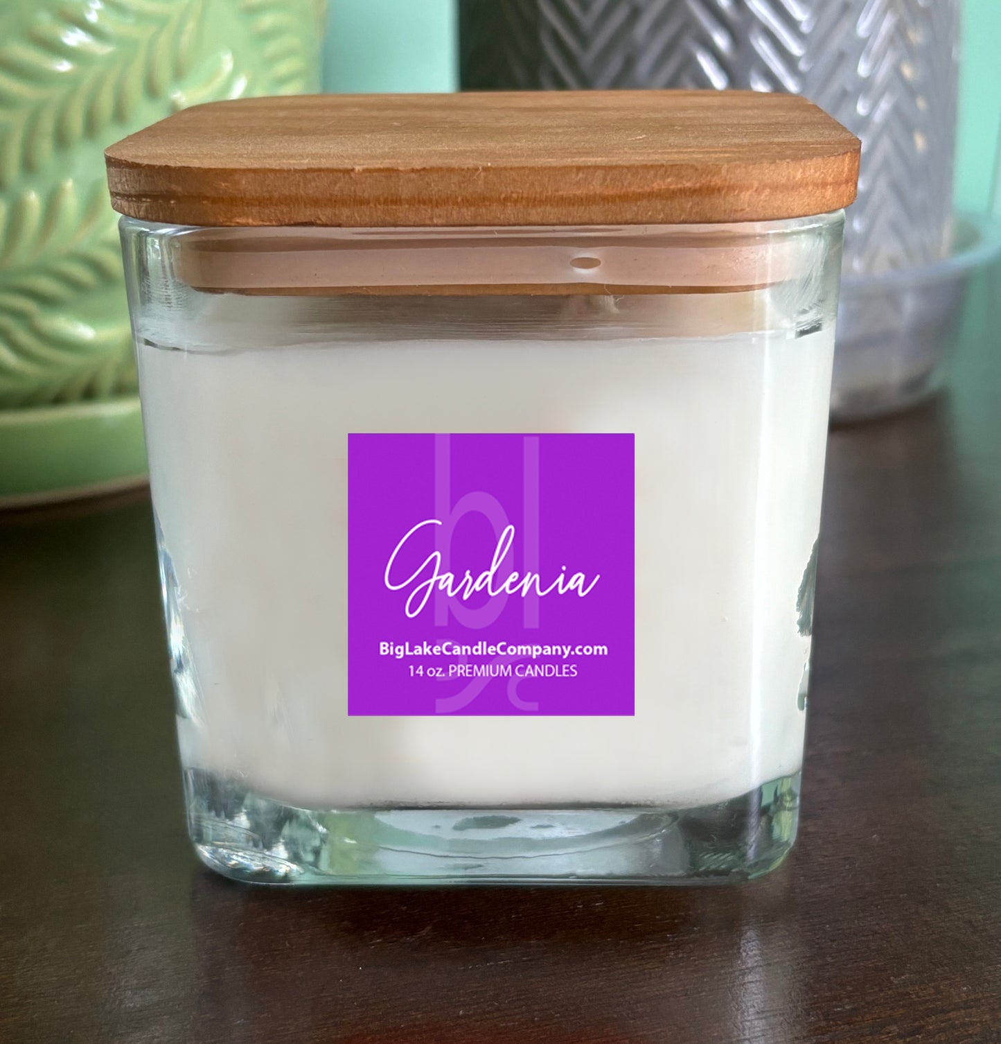 Gardenia Refillable Glass Candle (14 oz.)