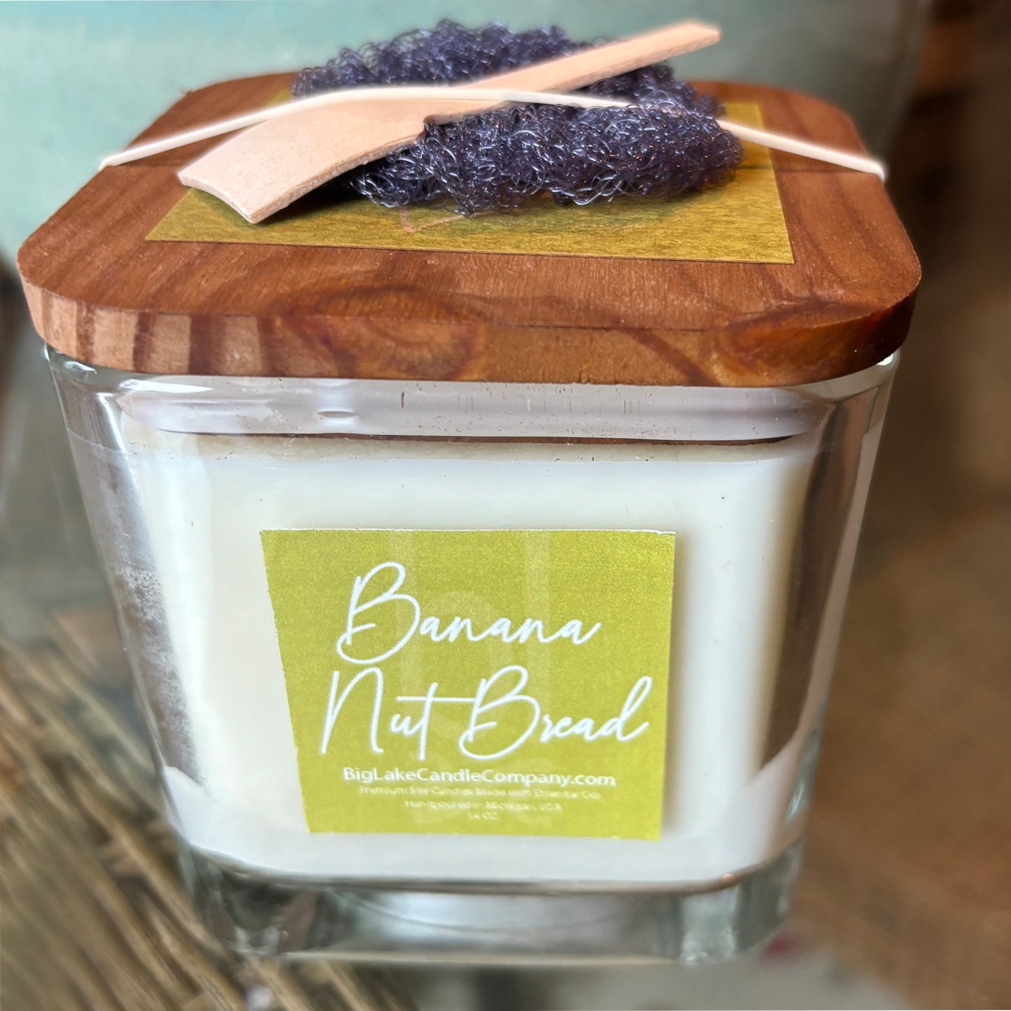 Banana Nut Bread Refillable Glass Candle (14 oz.)