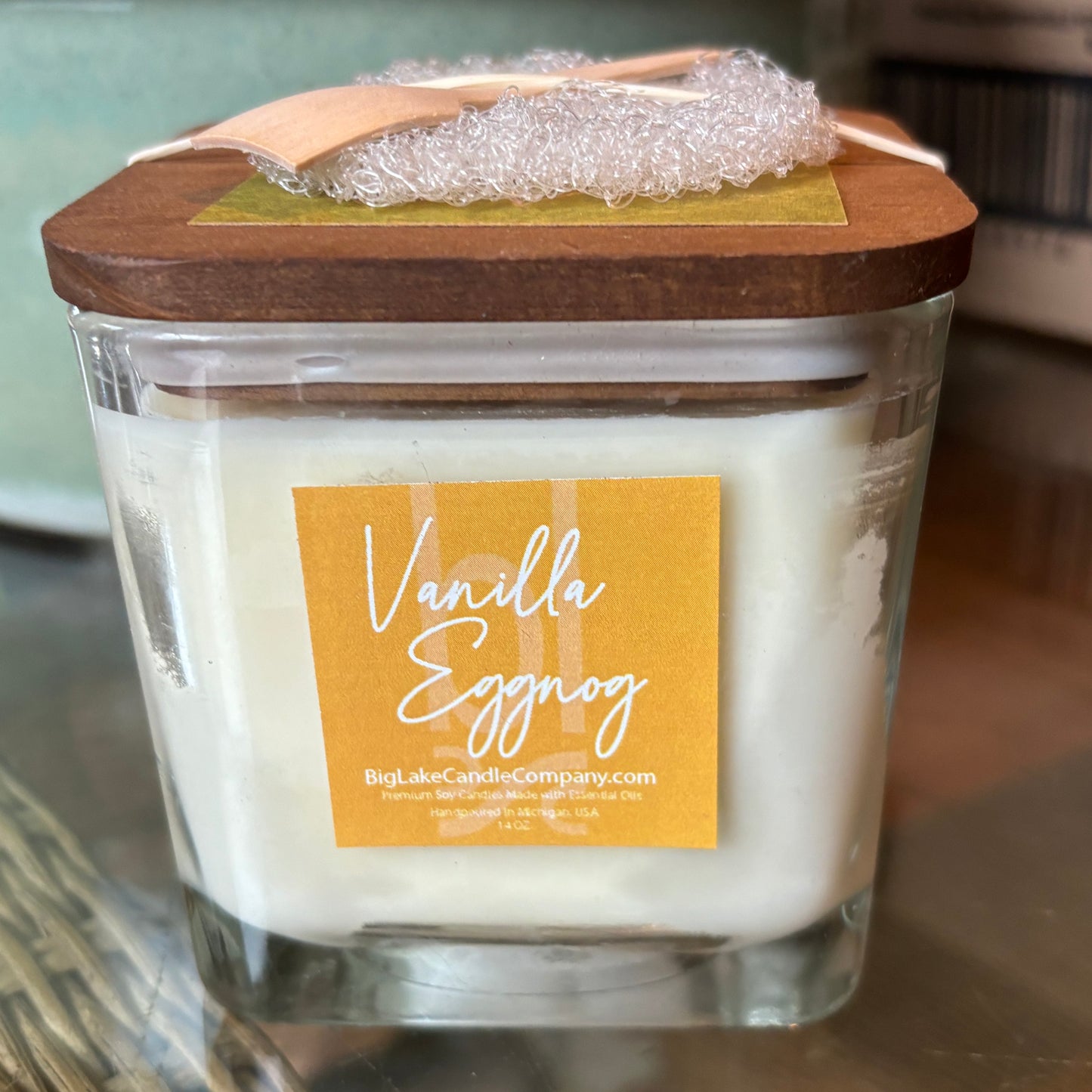 Vanilla Eggnog Refillable Glass Candle (14 oz.)